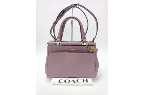 ブランドバッグ・財布のCOACH