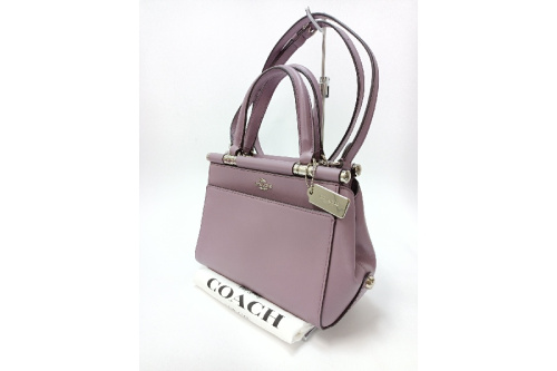 COACHのコーチ
