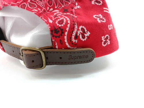 キャップのバンダナ