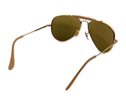 RAYBANのサングラス