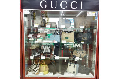 グッチ