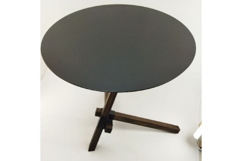 中古家具のサイドテーブル