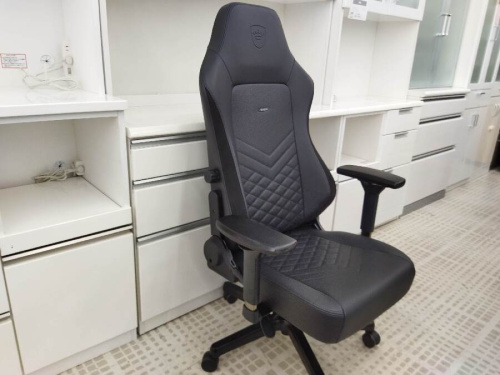 ゲーミングチェアのnoblechairs(ノーブルチェアーズ)