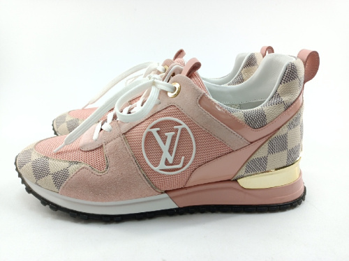 ルイヴィトンのスニーカー