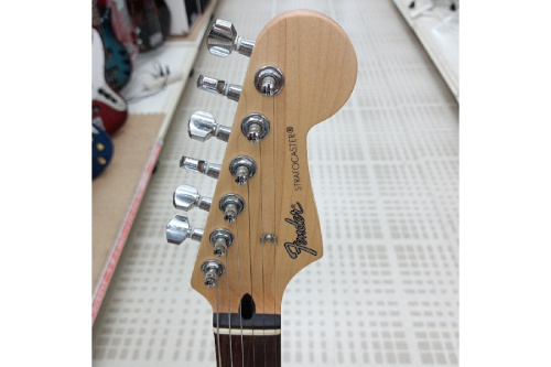 エレキギター　買取りの中古ギター買取販売