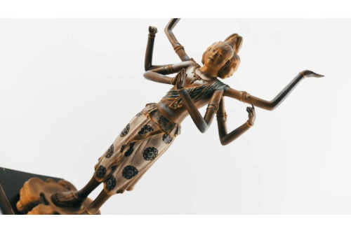 Mアーツの阿修羅像