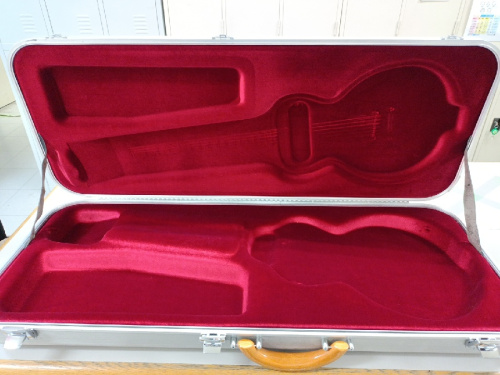 楽器・ホビーのGIBSON