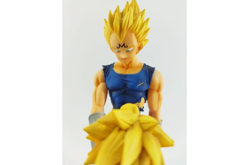 フィギュアのベジータ