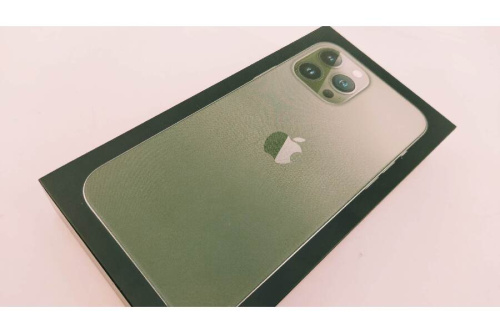 PC・スマホのIPHONE13