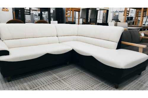 カウチソファのレザーソファ