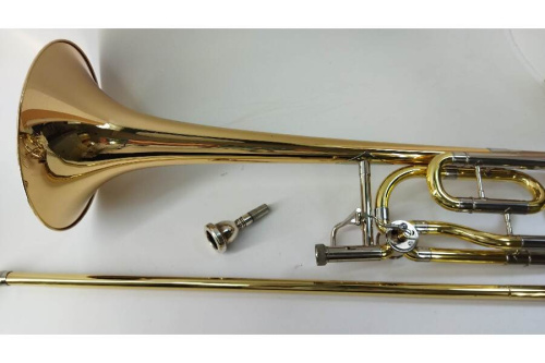 YSL-820G2のYAMAHA