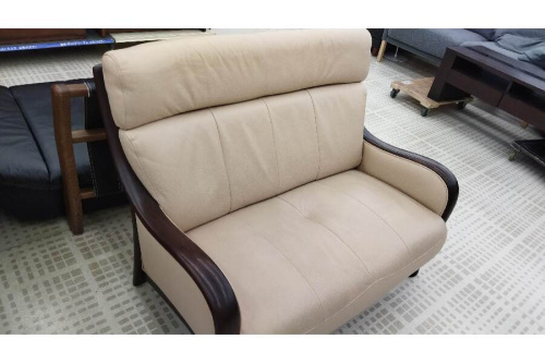 カリモク家具のディレトーレ