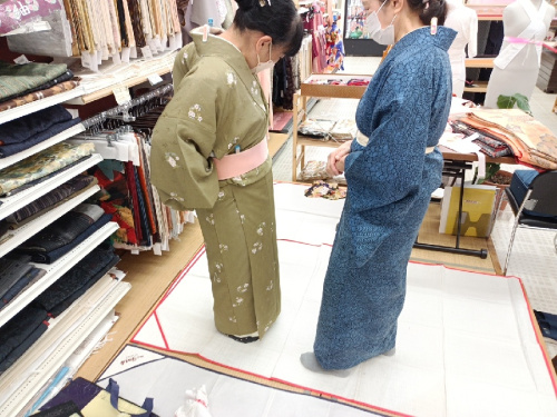 着付けのレッスン