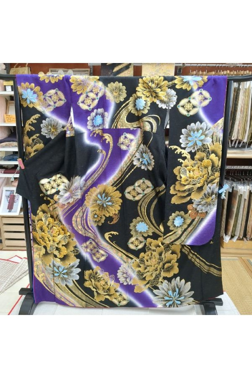 成人式の桂由美コレクション