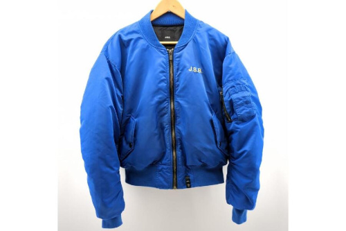 ファッションのアウター