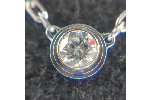 ネックレスのカルティエ（Cartier）