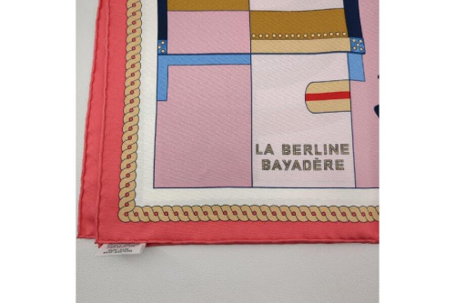 エルメス(HERMES)のシルク