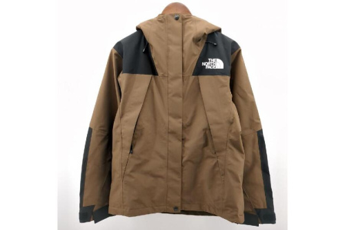 ファッションのアウター