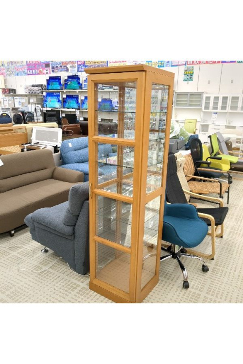 家具のキャビネット