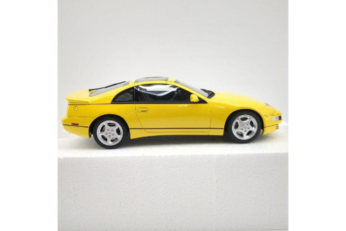 LS Collectiblesのフェアレディ