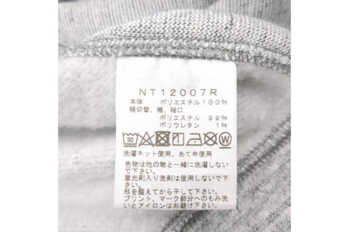 直営店限定のーベニアフーディ ノースフェイス