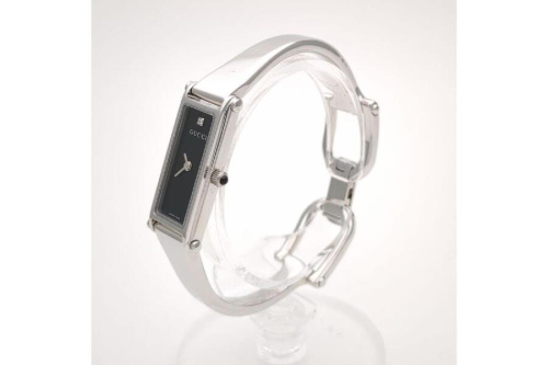 腕時計のグッチ（GUCCI）