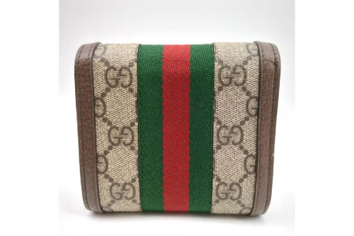 2つ折り財布のグッチ（GUCCI）