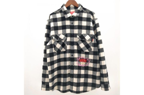 ファッションのトップス
