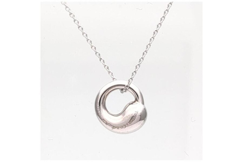 ネックレスのティファニー（Tiffany＆Co.）