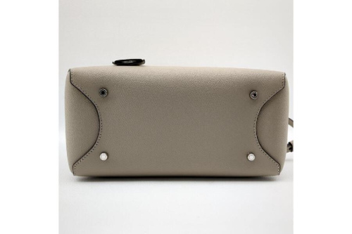 ボナベンチュラ(BONAVENTURA)のショルダーバッグ