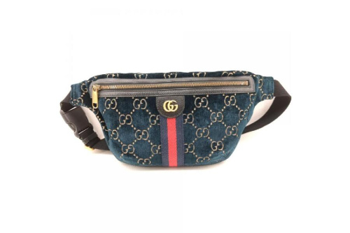 バッグのウエストポーチ