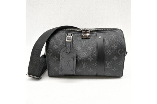 ショルダーバッグのルイ・ ヴィトン（LOUIS VUITTON）