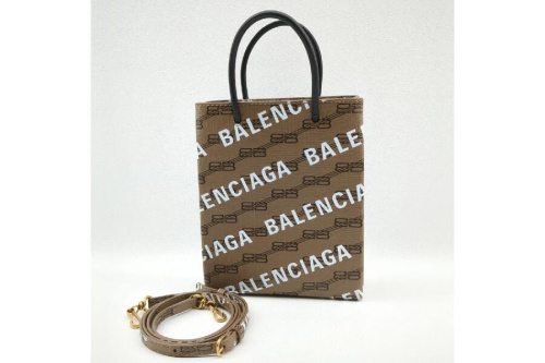 バッグのショルダーバッグ