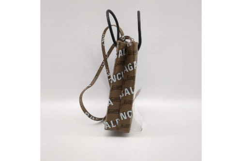 バレンシアガ（Balenciaga）のBBモノグラム