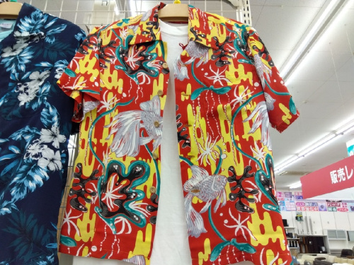 アロハシャツ
