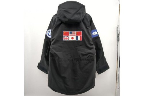 パーカーのザ・ノース・フェイス（The North Face）