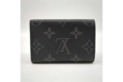 3つ折り財布のルイ・ ヴィトン（LOUIS VUITTON）