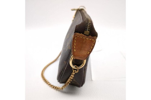 ルイ・ ヴィトン（LOUIS VUITTON）のミニポシェット