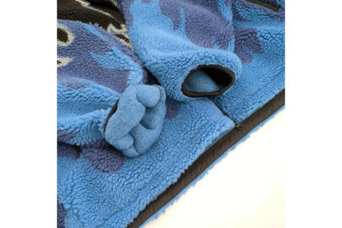 ジップアップブルゾン