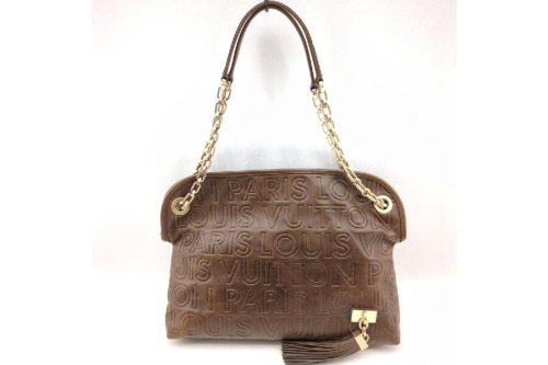 バッグのショルダーバッグ