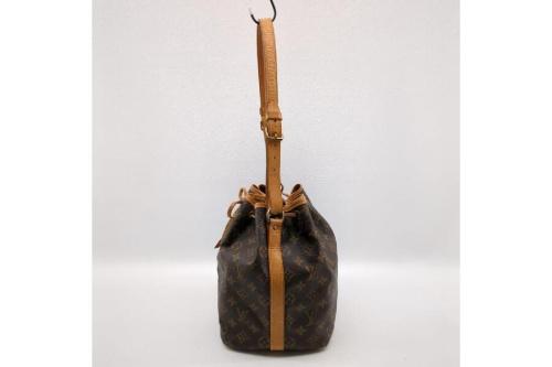 ルイ・ ヴィトン(LOUIS VUITTON)のプチノエ