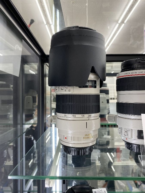 カメラレンズのキヤノン（Canon）