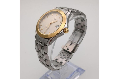 ブランド時計のオメガ（OMEGA）