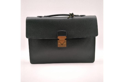 バッグのビジネスバッグ