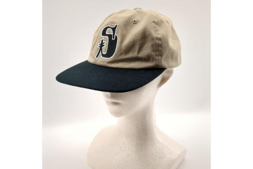 ファッション小物の帽子