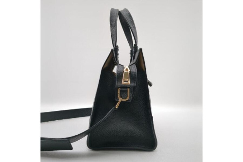 フルラ(FURLA)のメラヴィリア