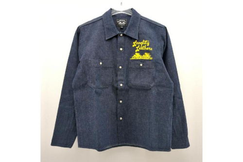 ファッションのトップス