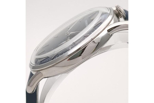 エンポリオアルマーニ(EMPORIO ARMANI)