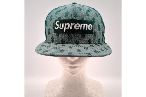 帽子のシュプリーム（Supreme）