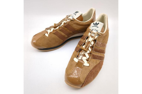 シューズ・靴のスニーカー